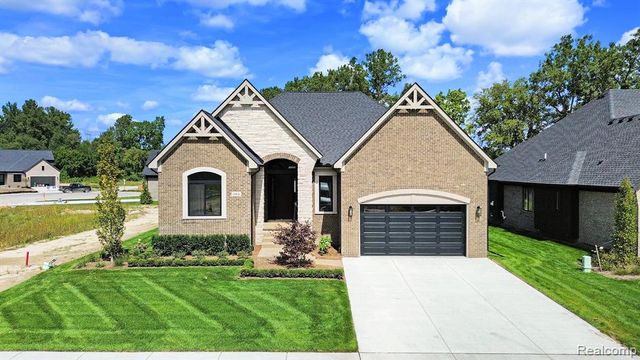 13851 Arthur Court, Washington, MI 48094