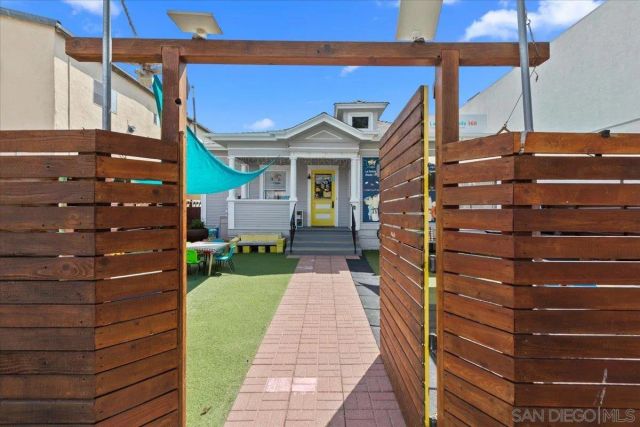 4549-4555 Park Blvd, San Diego, CA 92116