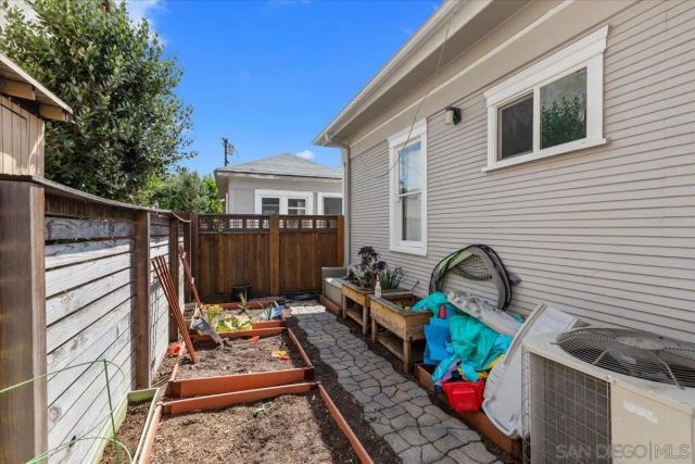 4549-4555 Park Blvd, San Diego, CA 92116