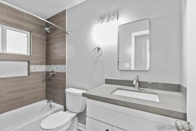 4549-4555 Park Blvd, San Diego, CA 92116