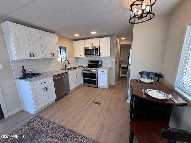 146 N Merrill Road 109, Apache Junction, AZ 85120