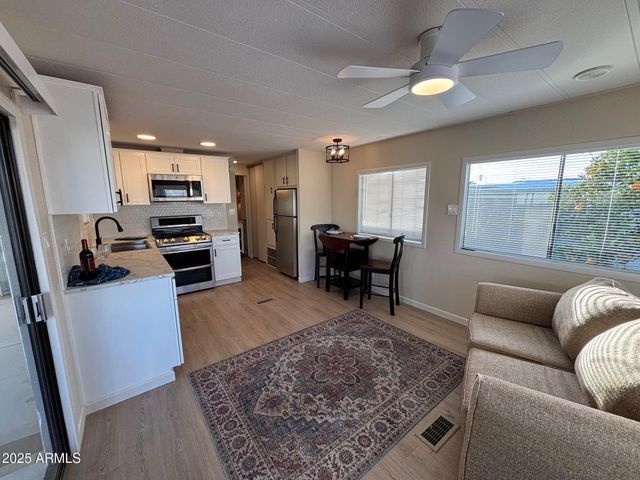 146 N Merrill Road 109, Apache Junction, AZ 85120