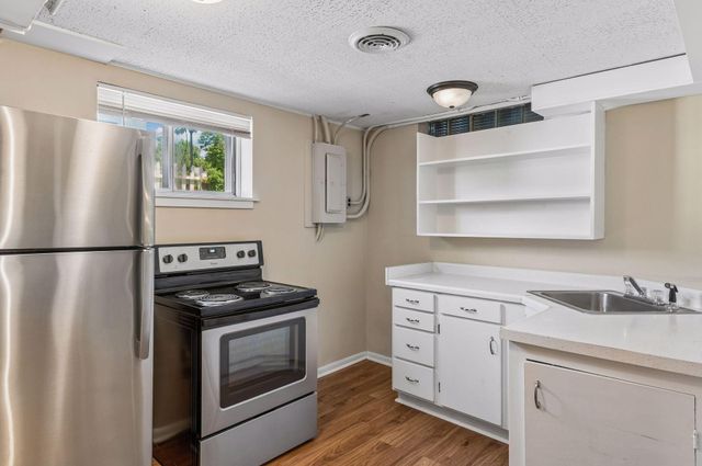 3104 Silver Lake Road NE, Saint Anthony, MN 55418