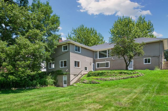 3104 Silver Lake Road NE, Saint Anthony, MN 55418