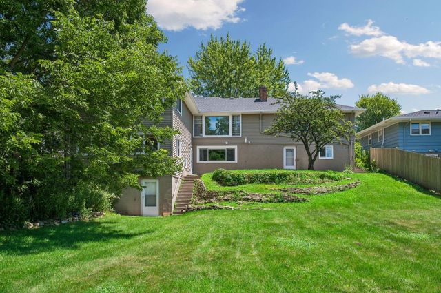 3104 Silver Lake Road NE, Saint Anthony, MN 55418