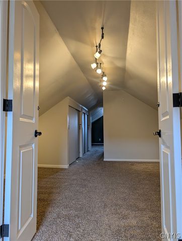 116 Berwick Road North, Salina, NY 13208