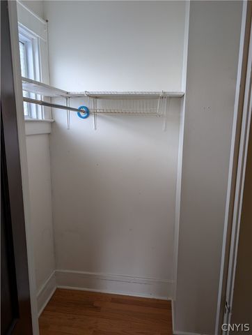 116 Berwick Road North, Salina, NY 13208