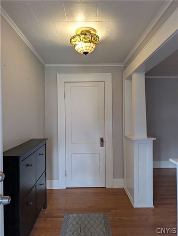 116 Berwick Road North, Salina, NY 13208