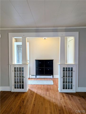 116 Berwick Road North, Salina, NY 13208