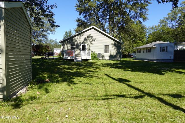2027 Ketner Avenue, Toledo, OH 43613