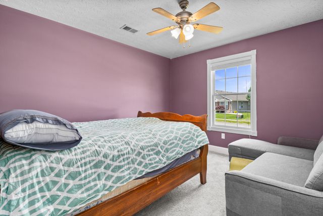 322 Village Drive, Berea, KY 40403