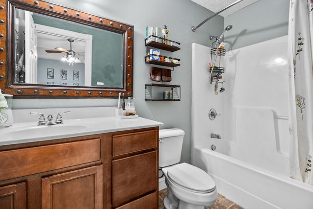 322 Village Drive, Berea, KY 40403