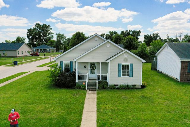 322 Village Drive, Berea, KY 40403