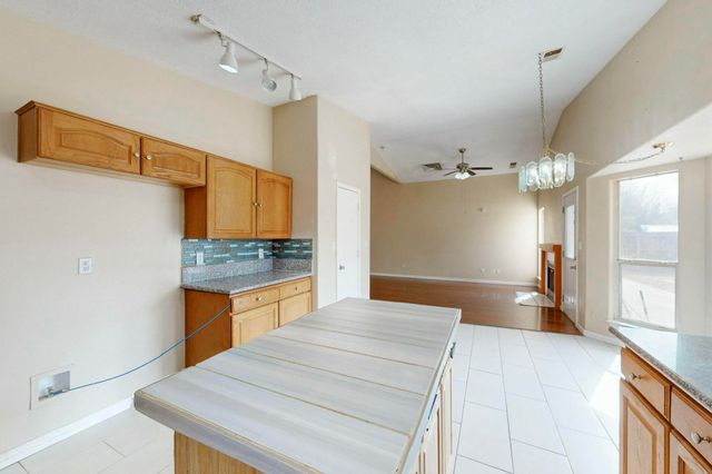 7739 RIDGEVIEW Drive NW, Albuquerque, NM 87120