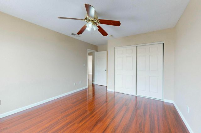 7739 RIDGEVIEW Drive NW, Albuquerque, NM 87120