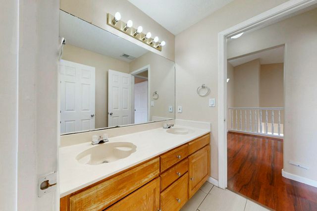 7739 RIDGEVIEW Drive NW, Albuquerque, NM 87120