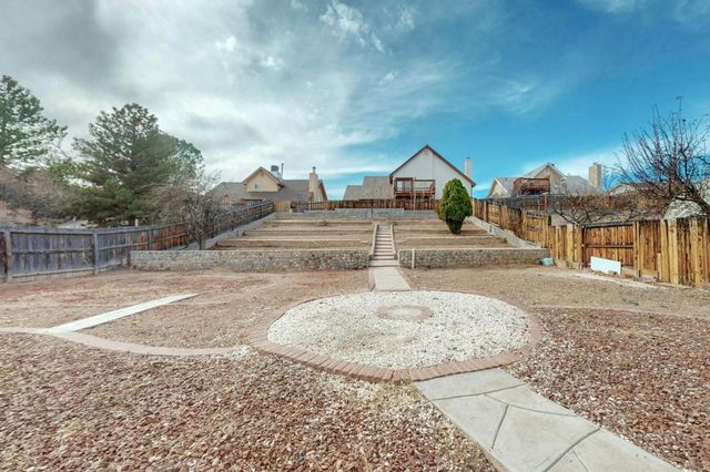 7739 RIDGEVIEW Drive NW, Albuquerque, NM 87120
