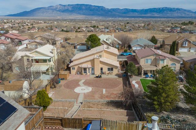 7739 RIDGEVIEW Drive NW, Albuquerque, NM 87120