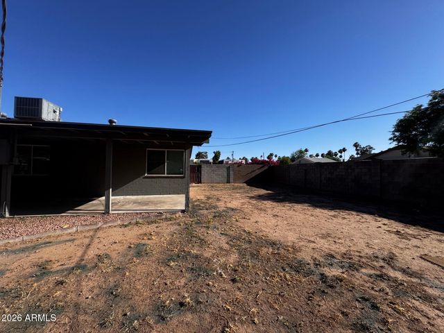 1826 W LAS PALMARITAS Drive, Phoenix, AZ 85021