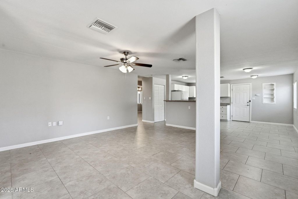 1826 W LAS PALMARITAS Drive, Phoenix, AZ 85021 — photo 5