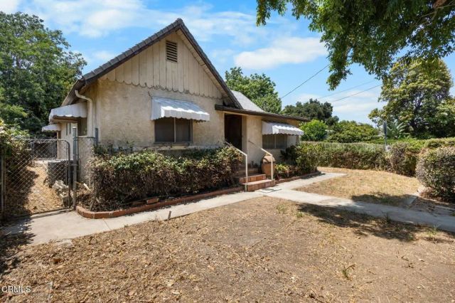 25173 Atwood Boulevard, Newhall, CA 91321