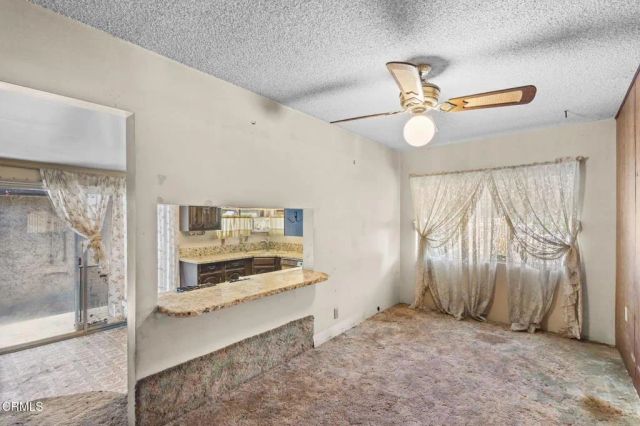 25173 Atwood Boulevard, Newhall, CA 91321