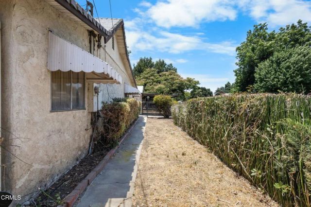 25173 Atwood Boulevard, Newhall, CA 91321
