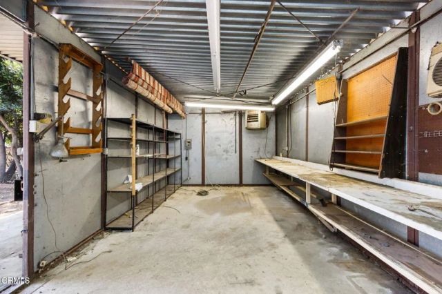 25173 Atwood Boulevard, Newhall, CA 91321