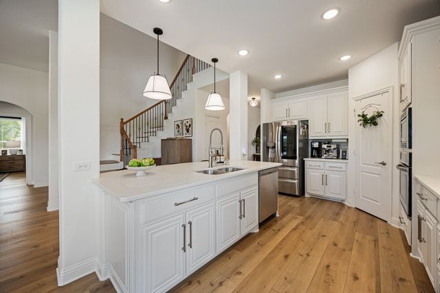 1128 English Oak Court, Burleson, TX 76028