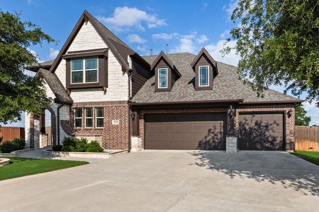 1128 English Oak Court, Burleson, TX 76028