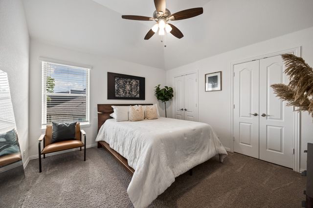 1128 English Oak Court, Burleson, TX 76028