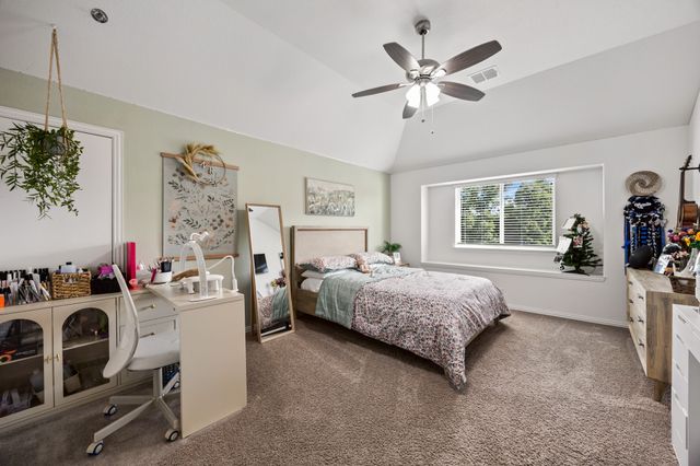 1128 English Oak Court, Burleson, TX 76028