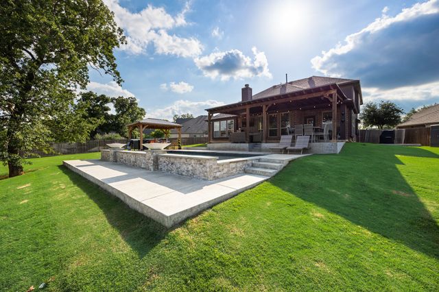 1128 English Oak Court, Burleson, TX 76028