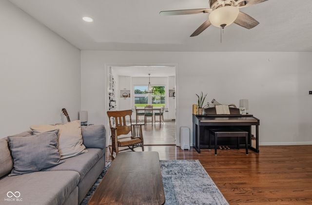 3375 Carolina Street, Columbus, IN 47203