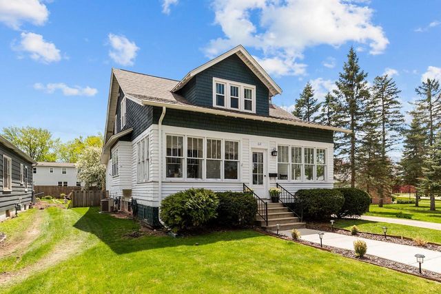 612 W BUCK STREET, New London, WI 54961