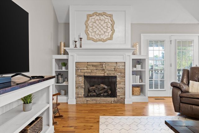 239 Kailors Cove Circle, Ringgold, GA 30736