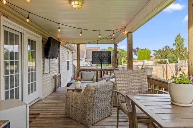 239 Kailors Cove Circle, Ringgold, GA 30736