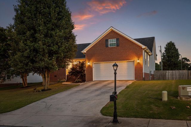 239 Kailors Cove Circle, Ringgold, GA 30736
