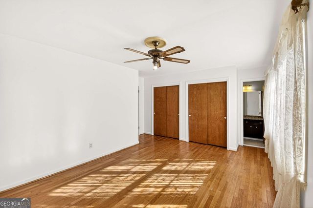 5657 Bob White Circle NW, Lilburn, GA 30047