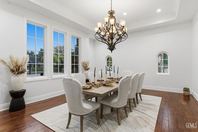 4275 Country club Drive, Bakersfield, CA 93306