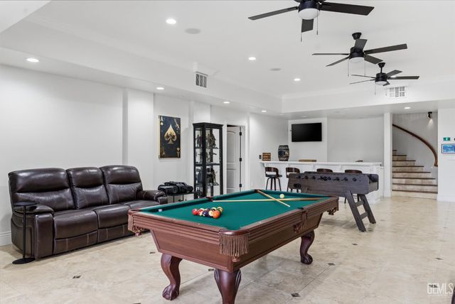 4275 Country club Drive, Bakersfield, CA 93306