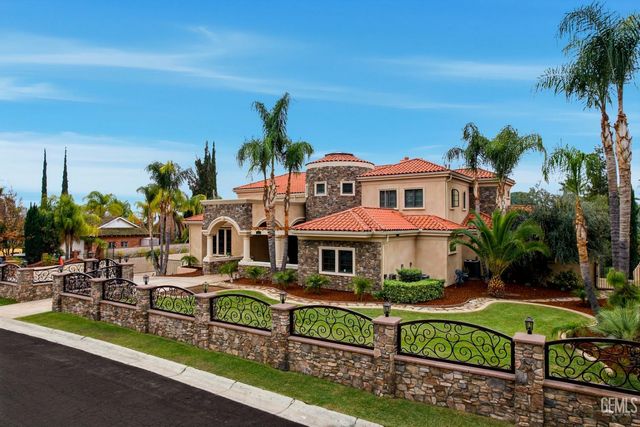 4275 Country club Drive, Bakersfield, CA 93306