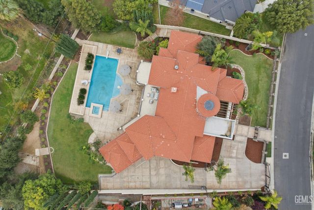 4275 Country club Drive, Bakersfield, CA 93306