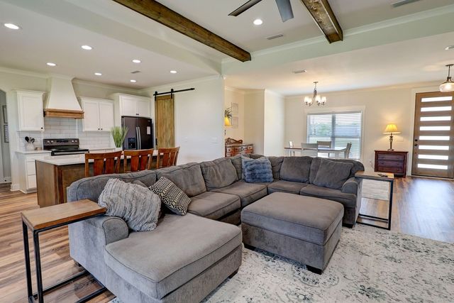 2236 County Road 712, Enterprise, AL 36330