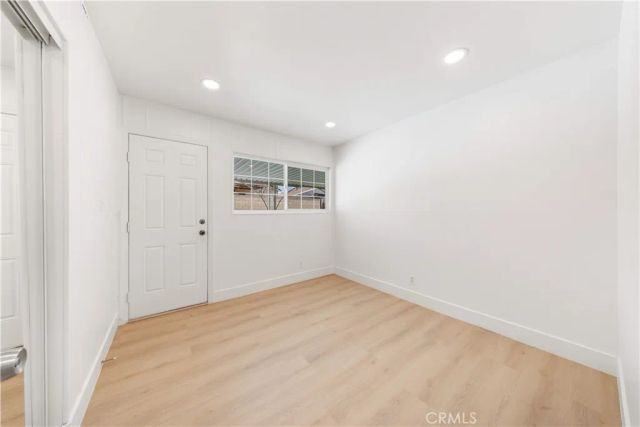 1020 Whitcomb, Simi Valley, CA 93065