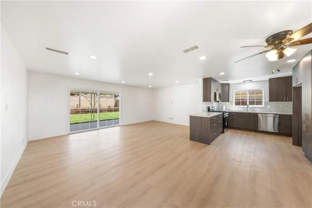 1020 Whitcomb, Simi Valley, CA 93065