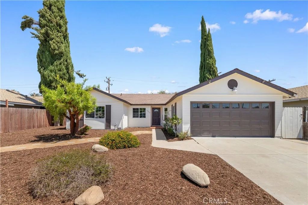 1020 Whitcomb, Simi Valley, CA 93065