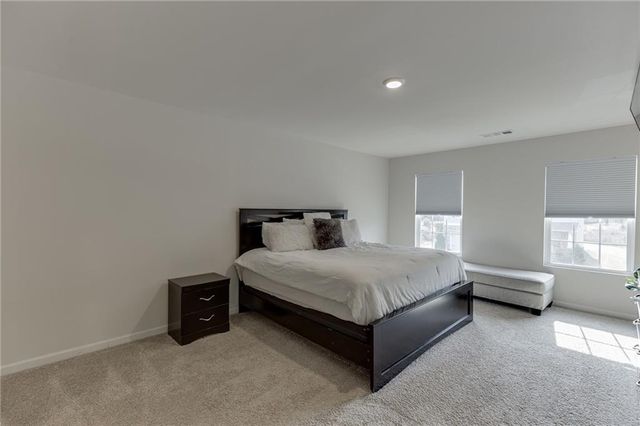 6790 Scarlet Oak Way, Flowery Branch, GA 30542