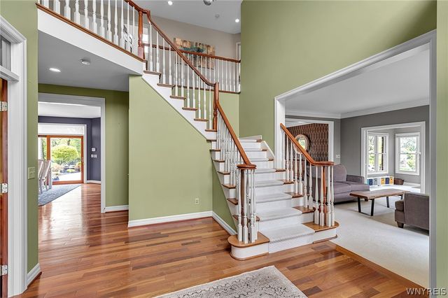 84 Beresford Court, Amherst, NY 14221
