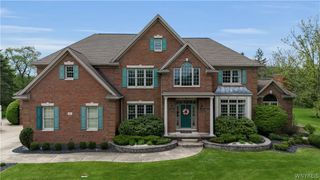 84 Beresford Court, Amherst, NY 14221